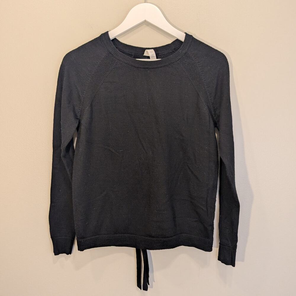 Lululemon TiedToYou Sweater Black Athleisure Casual Happy Hour Brunch - Size 6